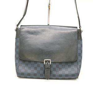 Louis Vuitton Damier Cobalt Newport Messenger PM Black Leather